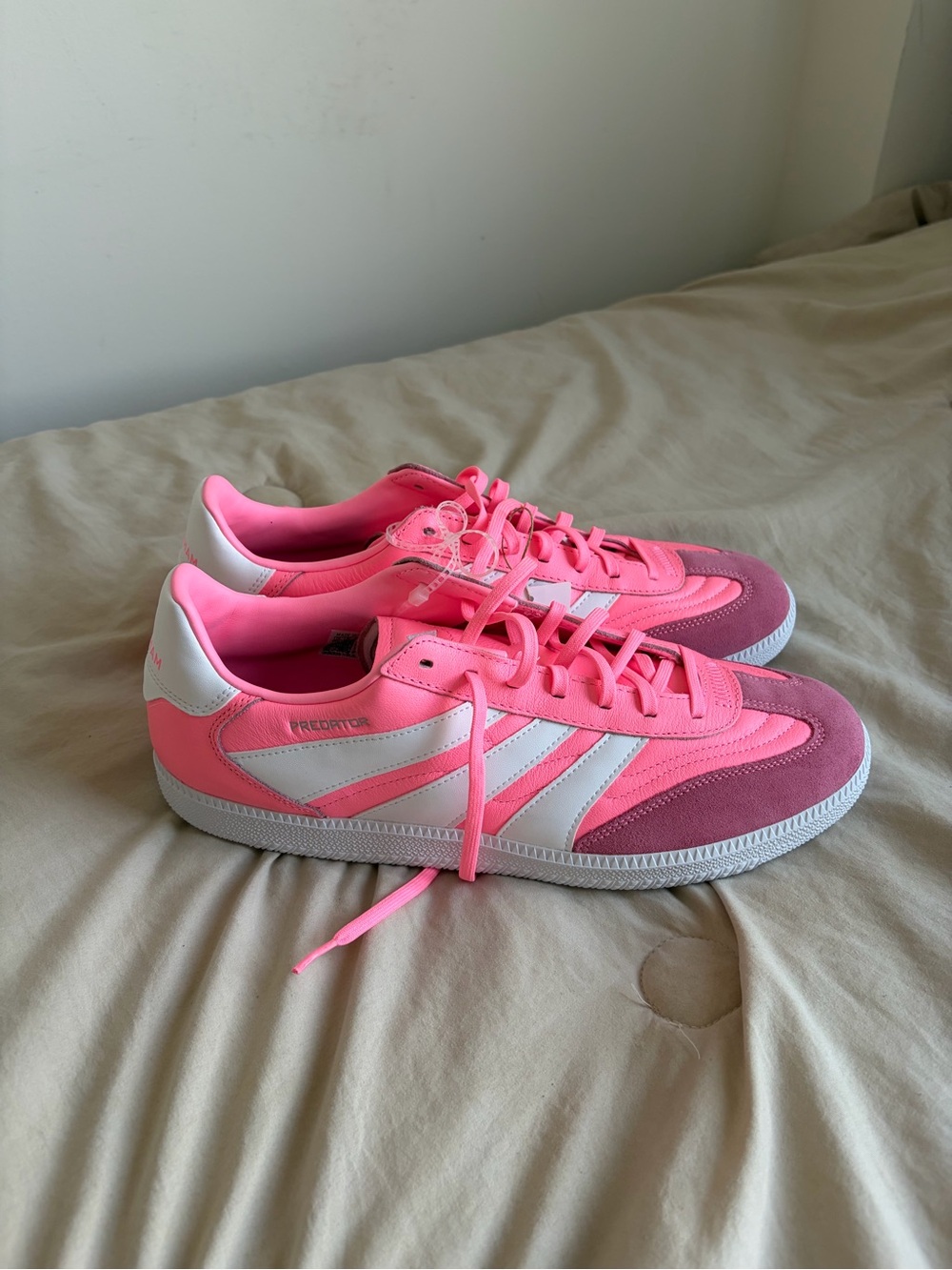NWT adidas Predator Freestyle David Beckham Pink Sneakers Men 11.5 Women 12.5